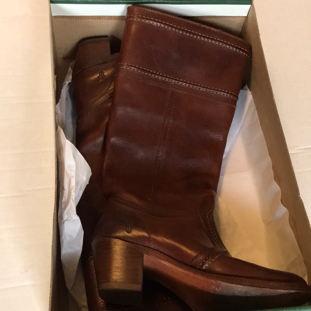 Frye Tall Leather Boots Sz 7
